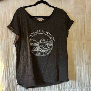 Adventure is Waiting shirt with tent - 1xl